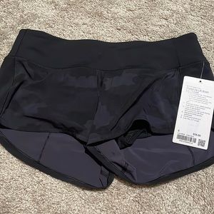 NWT Lululemon speed up short